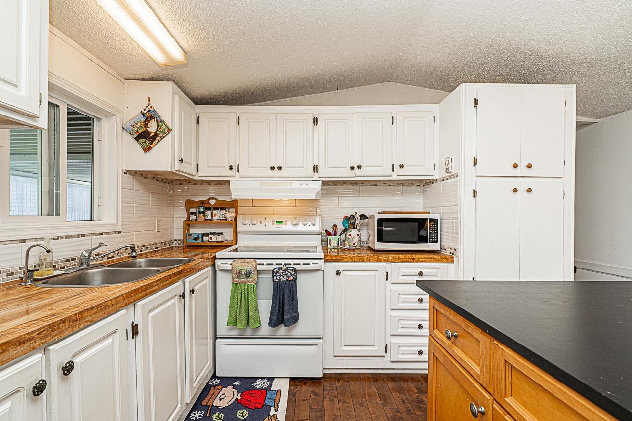 Photo 16 of 6 8670 156th Street, Surrey BC
