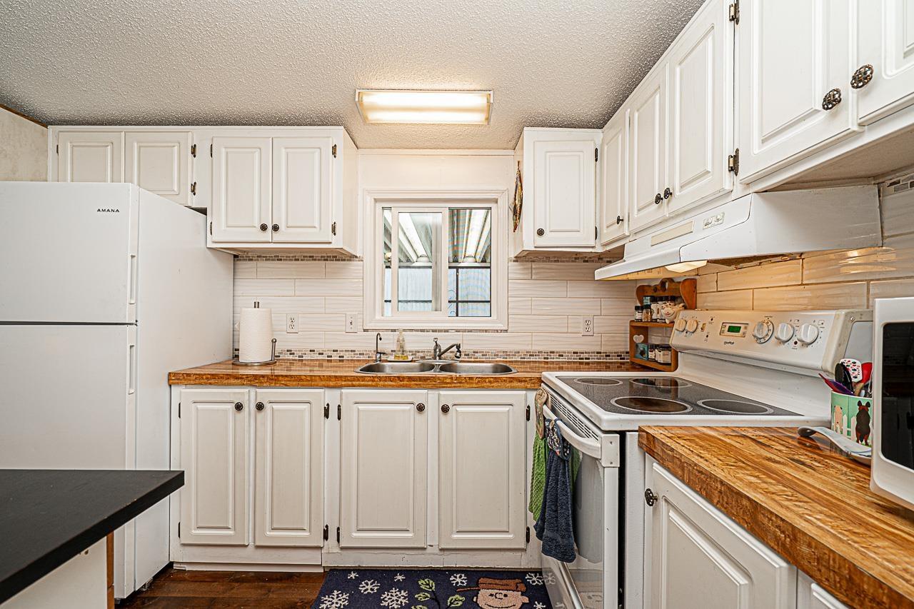 Photo 17 of 6 8670 156th Street, Surrey BC