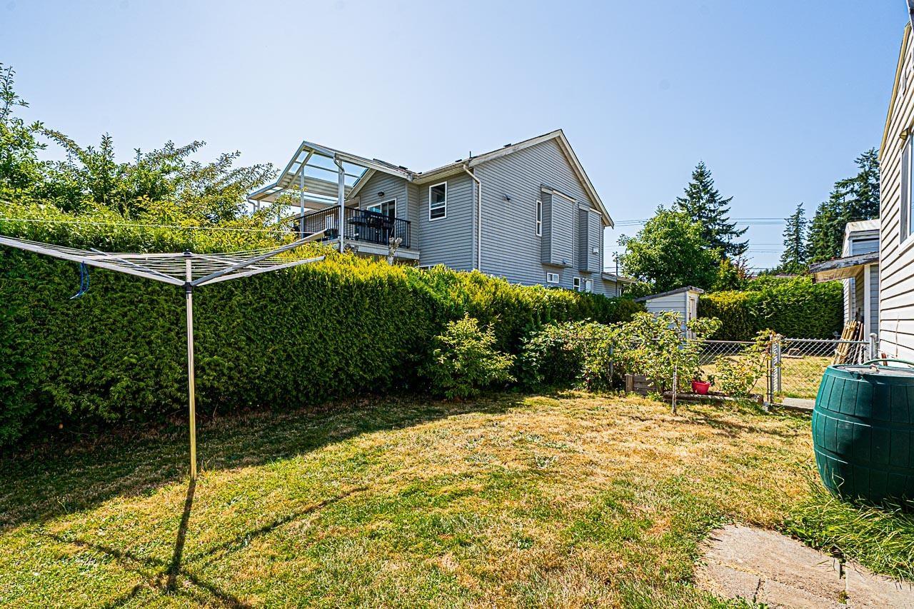Photo 32 of 6 8670 156th Street, Surrey BC
