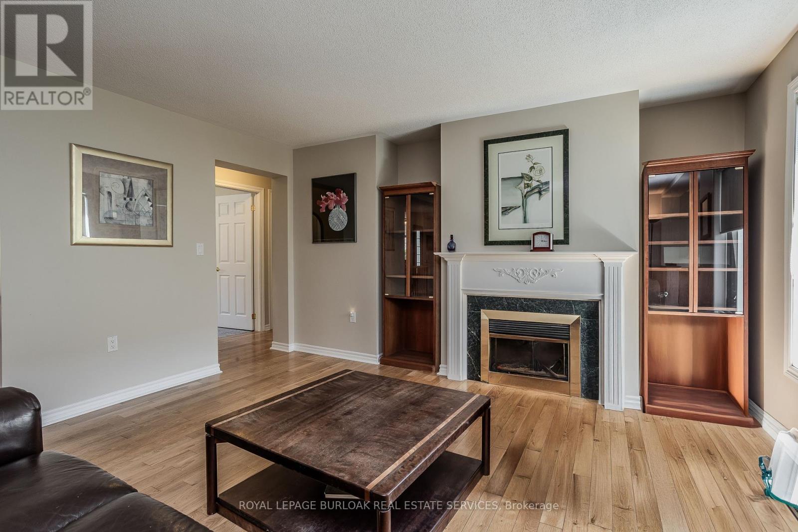 Photo 28 of 109 Emerald Court, Hamilton ON