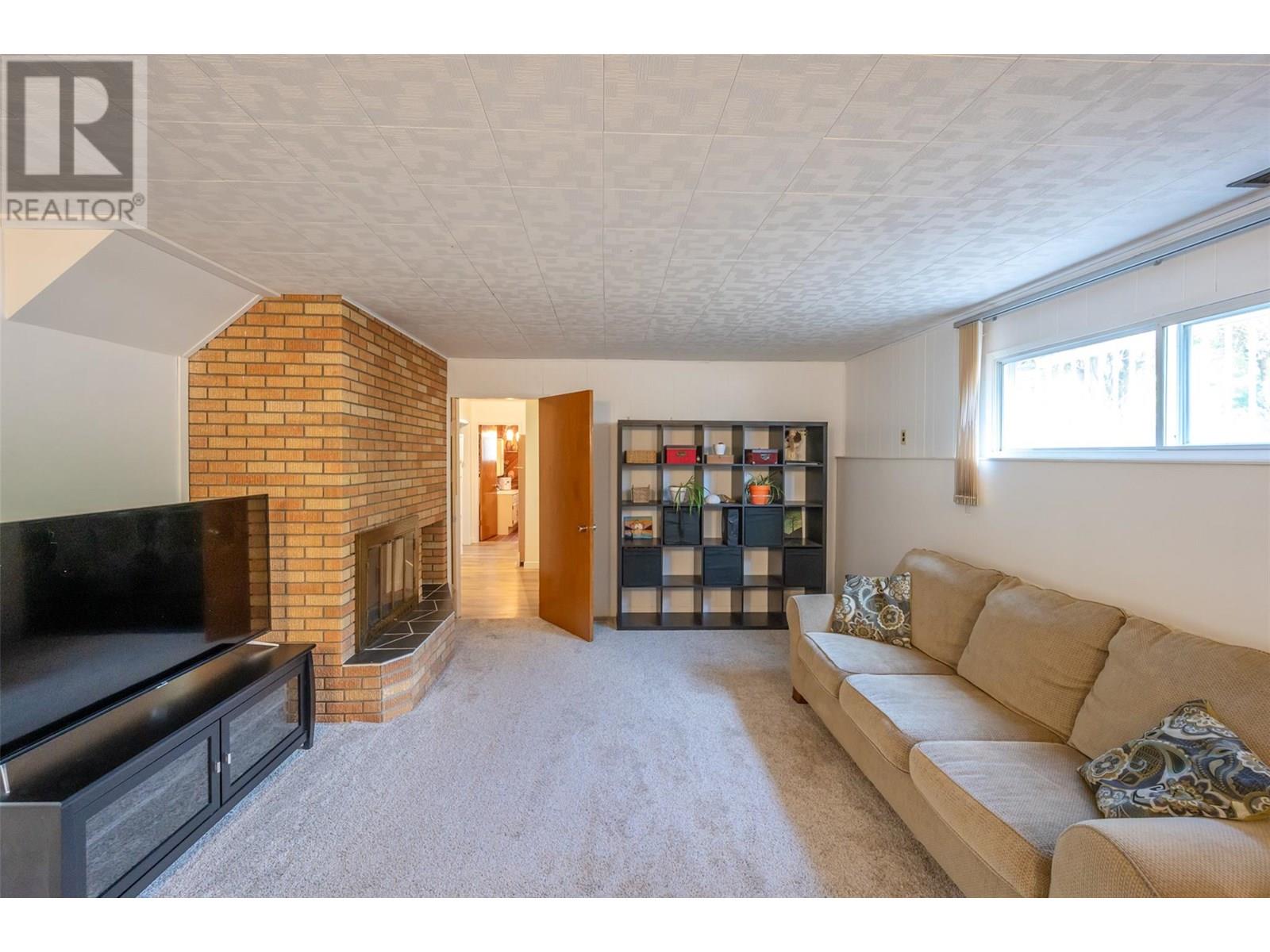 112 DUNANT PLACE - Image 36