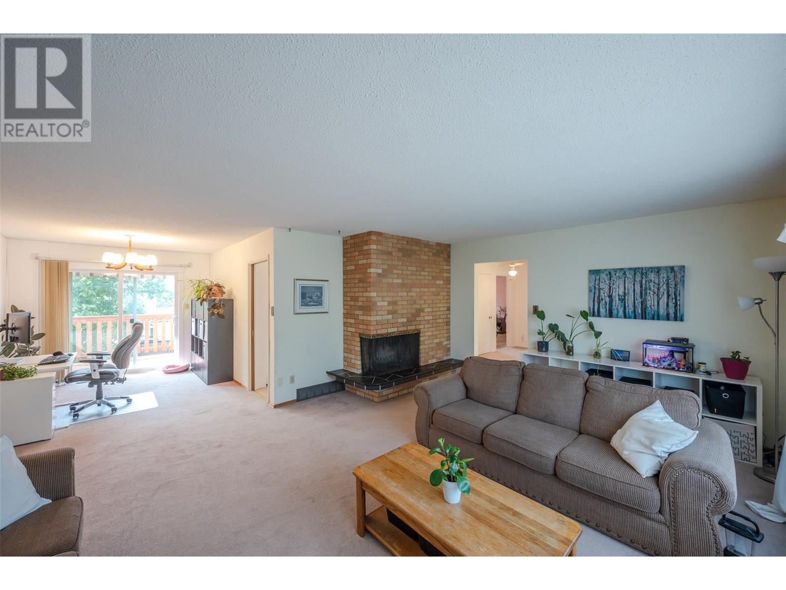 112 DUNANT PLACE - Image 8