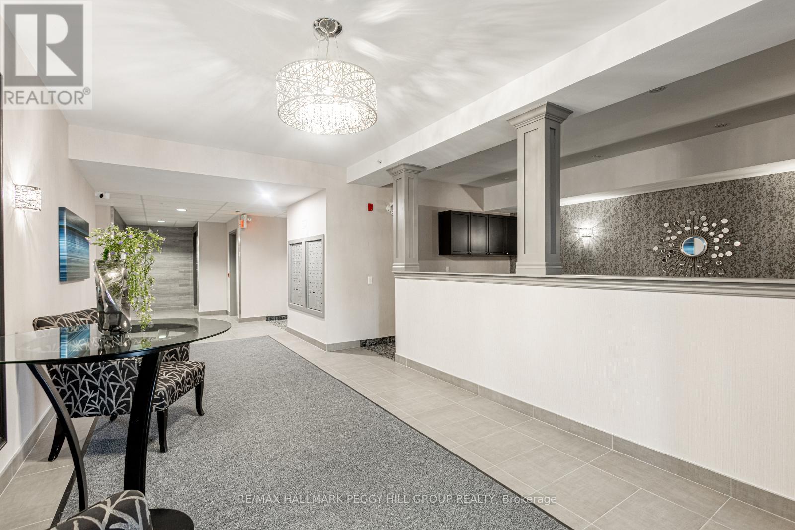 Photo 2 of 305 43 Ferndale Drive S, Barrie ON