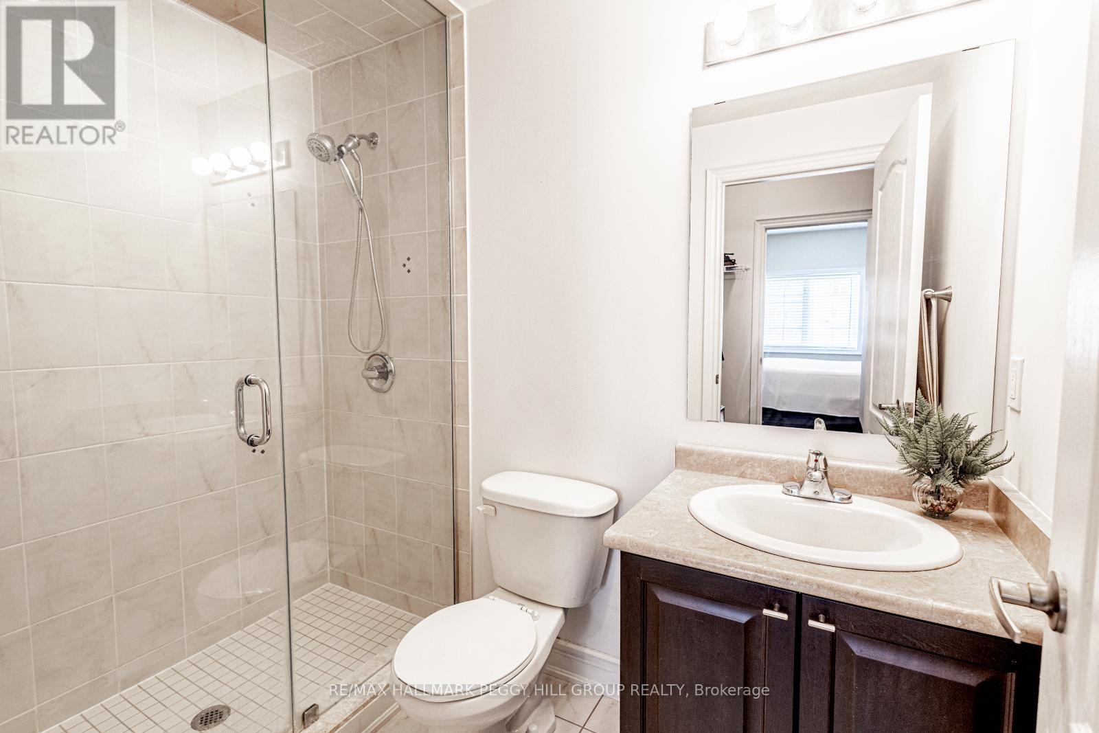 Photo 3 of 305 43 Ferndale Drive S, Barrie ON