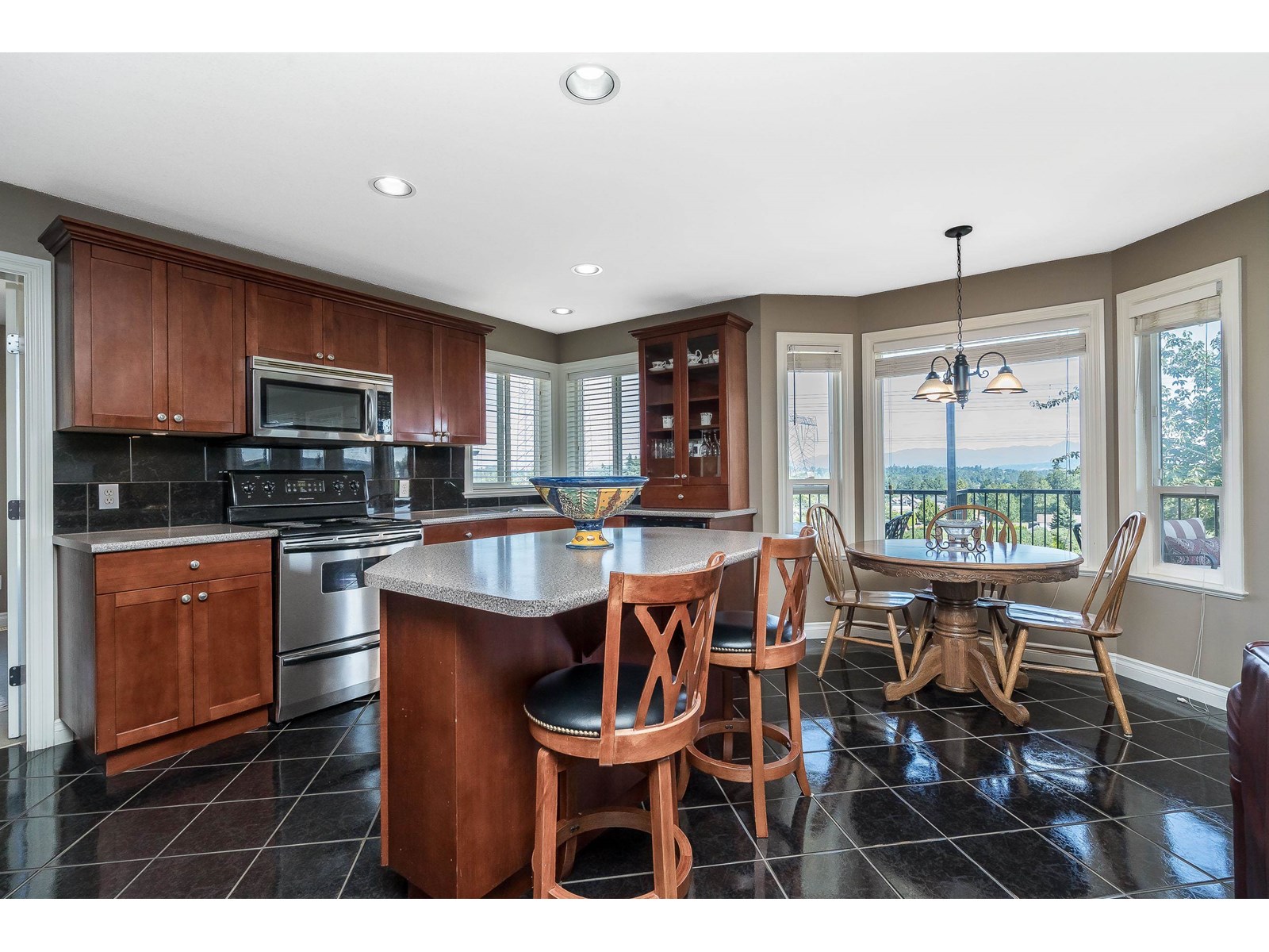 Photo 11 of 30539 Northridge Way, Abbotsford BC