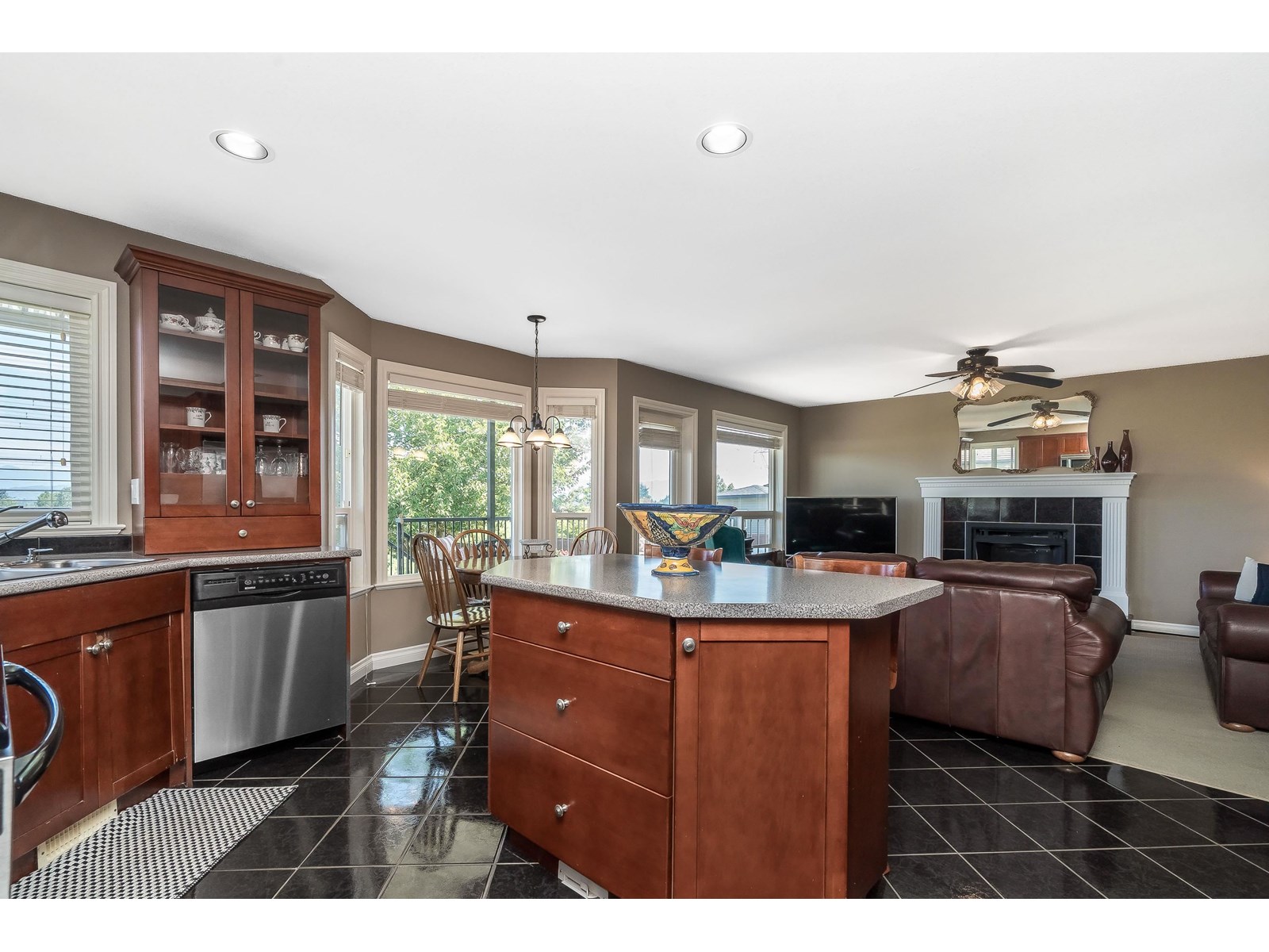 Photo 10 of 30539 Northridge Way, Abbotsford BC