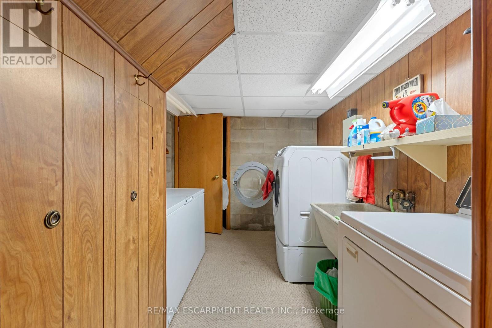 Photo 36 of 13 Leslie Drive, Hamilton ON