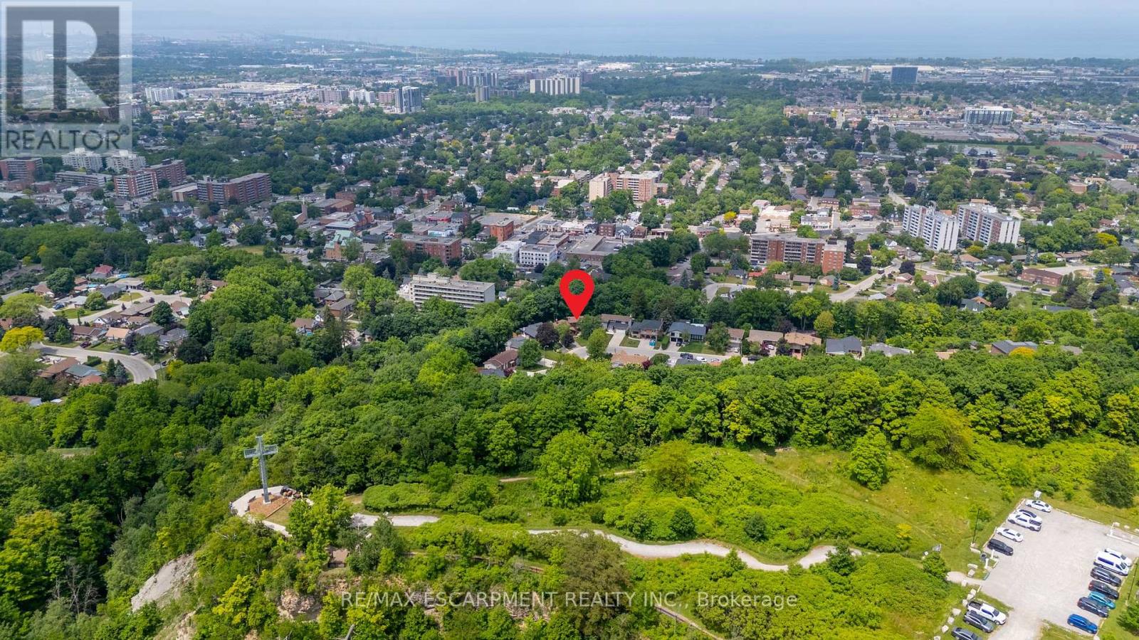 Photo 20 of 13 Leslie Drive, Hamilton ON