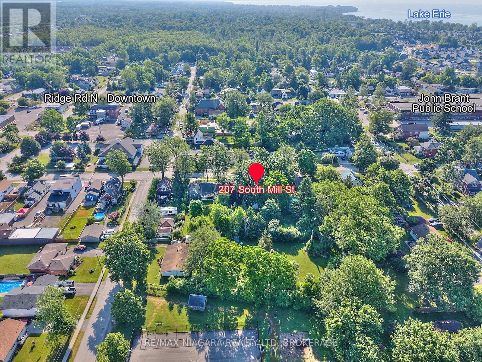 Photo 35 of 207 South Mill Street, Fort Erie ON