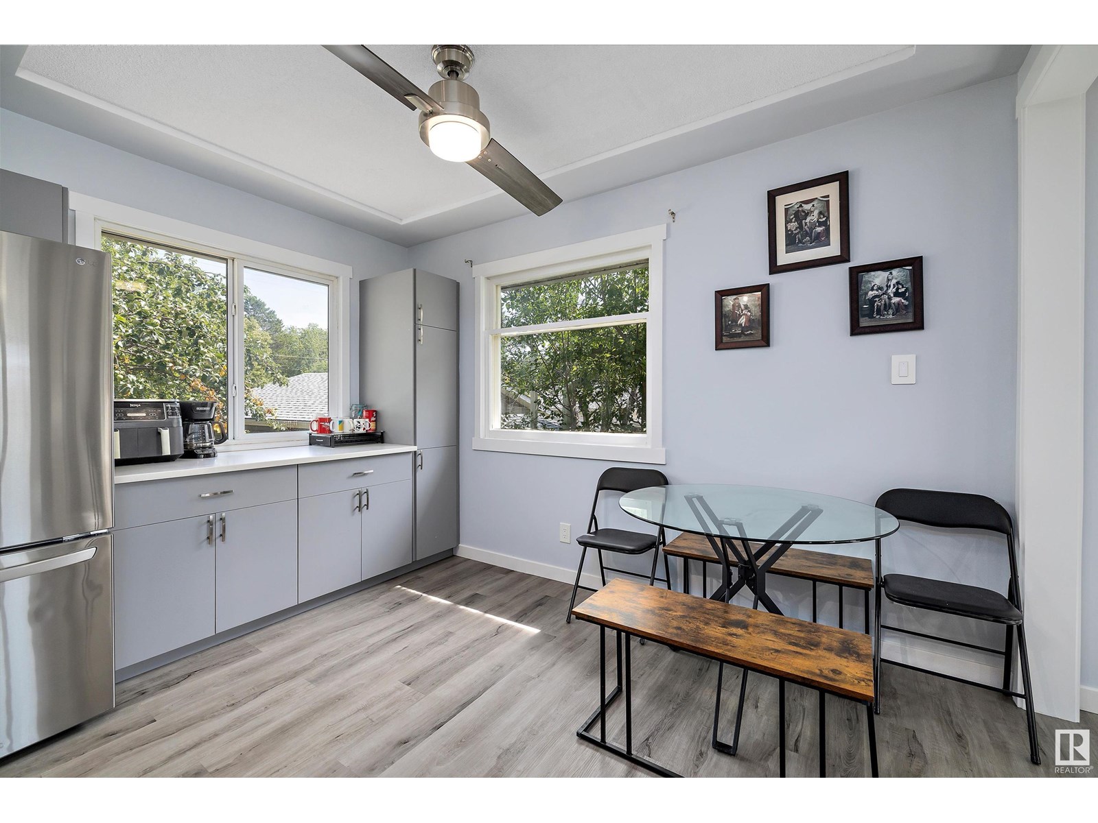 Photo 13 of 12827 125 St Nw, Edmonton AB
