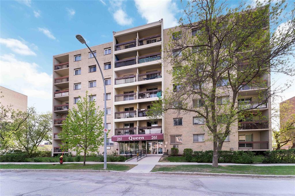 Photo 19 of 303 261 Queen Street, Winnipeg MB