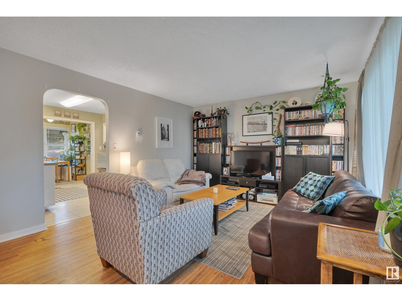Photo 16 of 4721 49 Av, Wetaskiwin AB
