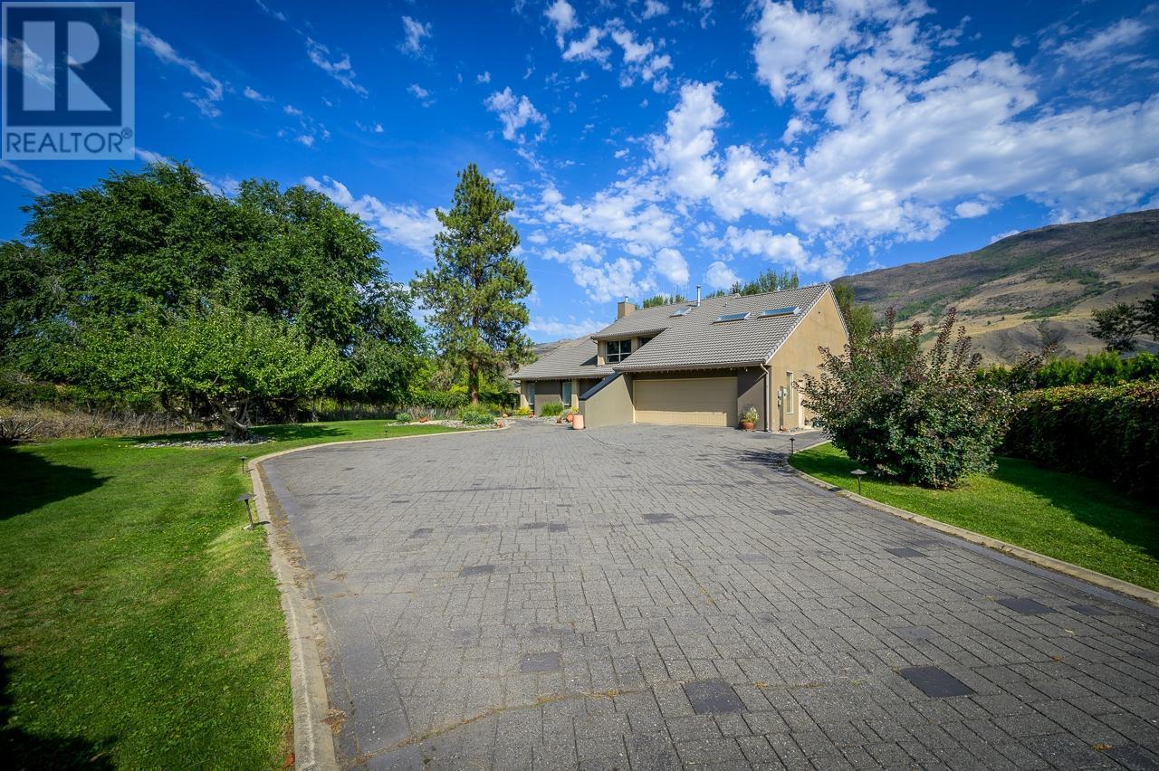 604 STANSFIELD Road, Kamloops