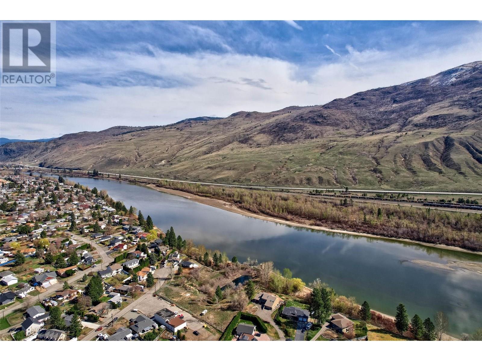 604 STANSFIELD Road, Kamloops