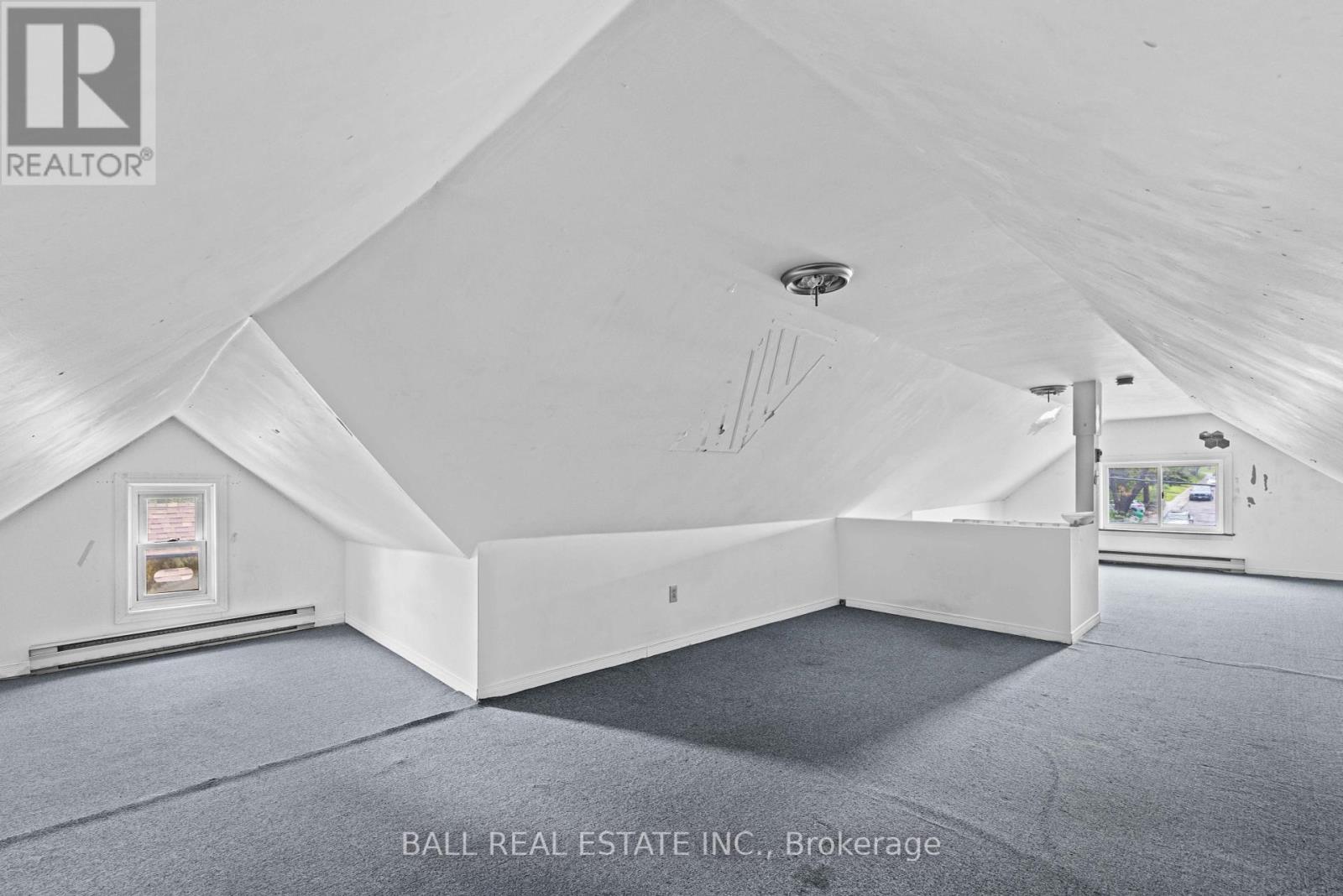 Photo 35 of 78 Mcdonnel Street, Peterborough Central ON