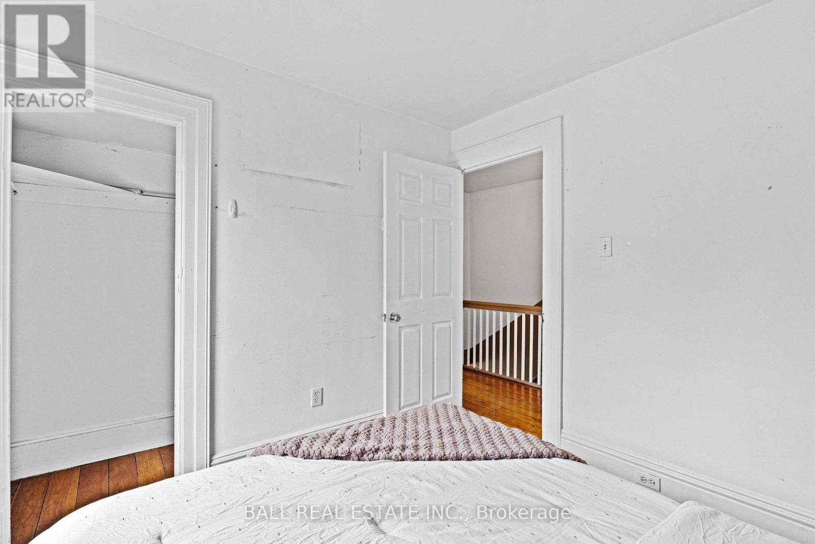 Photo 5 of 78 Mcdonnel Street, Peterborough Central ON