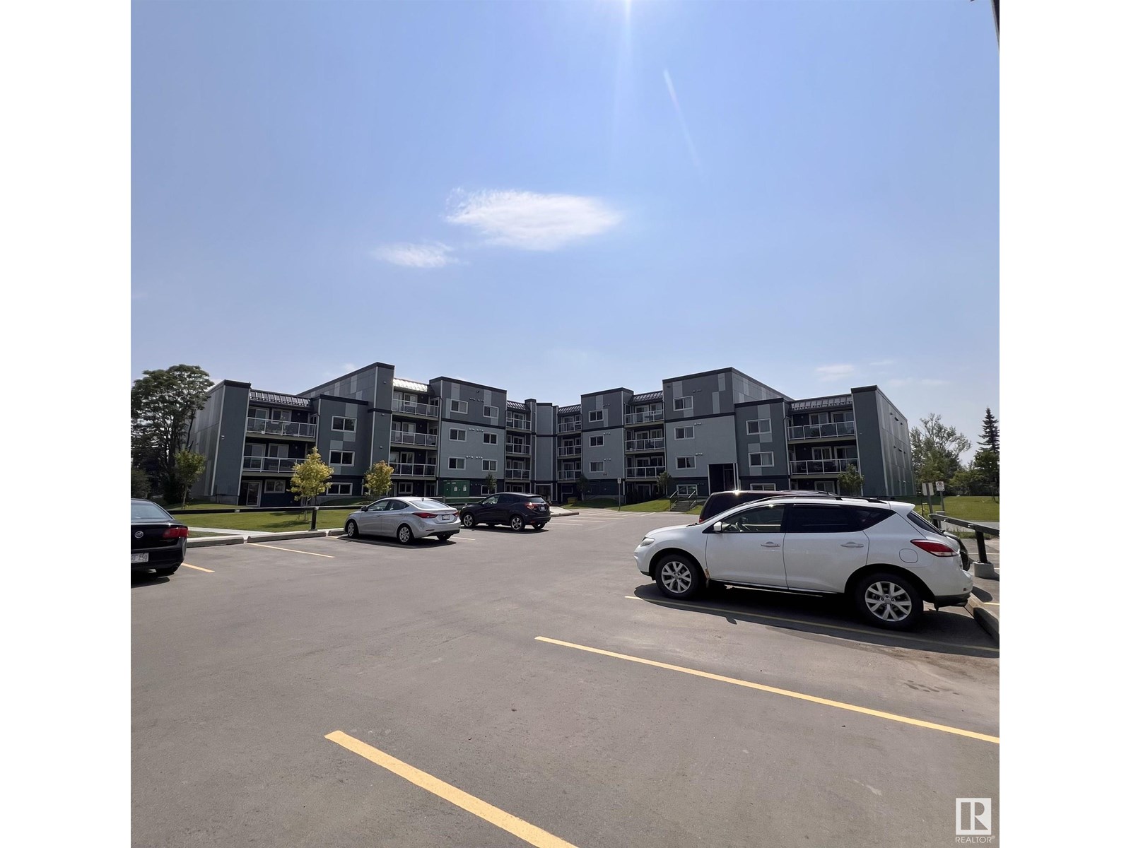Photo 13 of 205 9504 182 St Nw, Edmonton AB