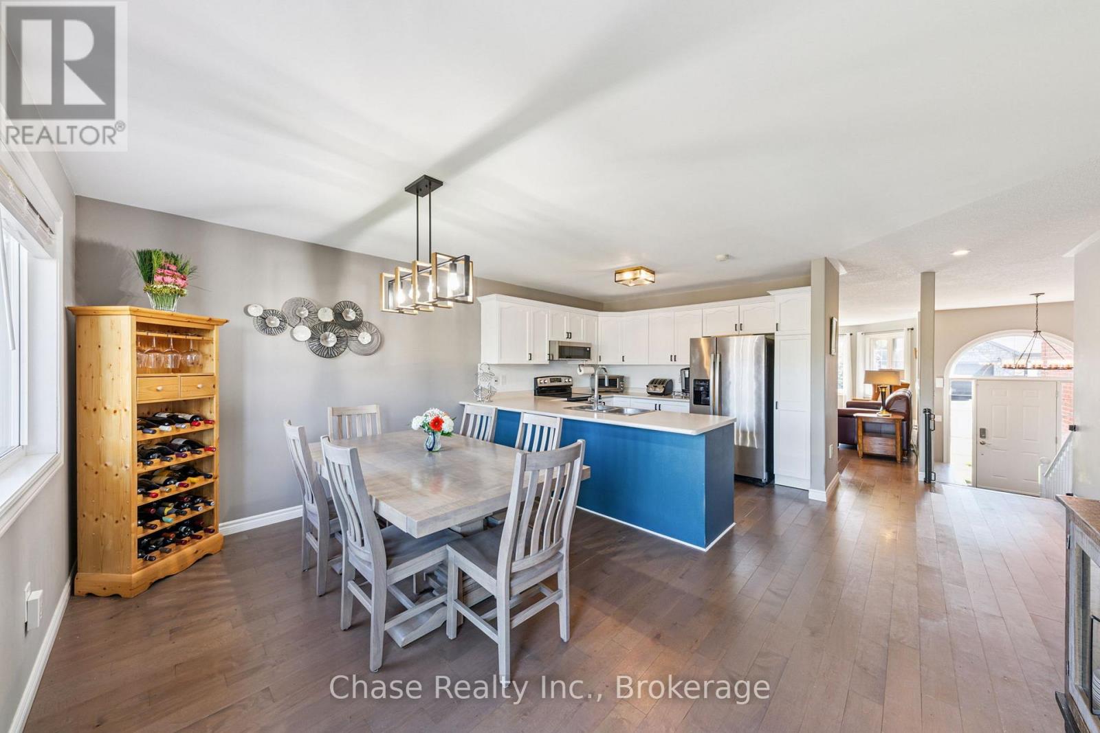 Photo 29 of 18 St Amant Road, Penetanguishene ON