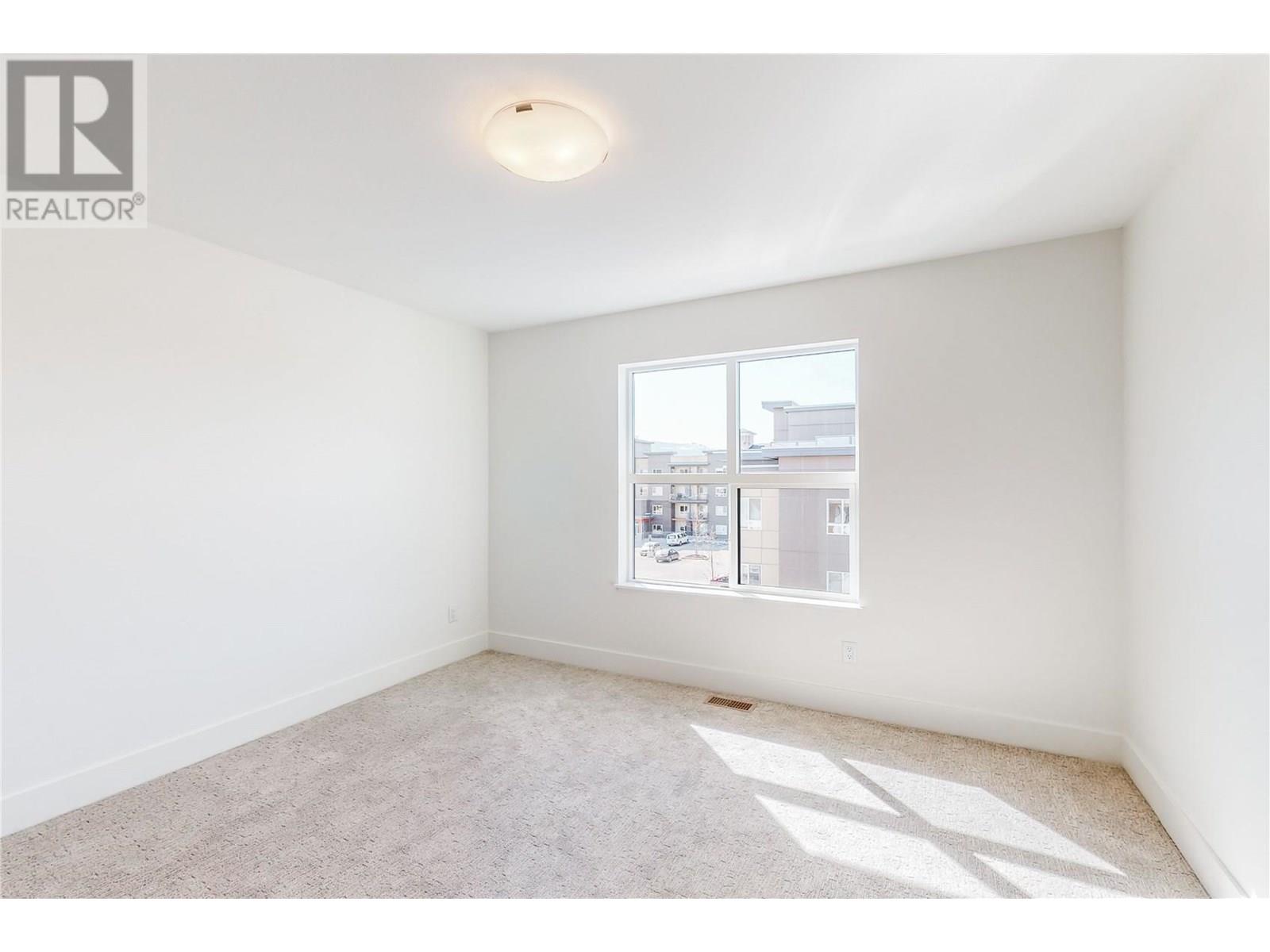 43 720 Valley Road, Kelowna