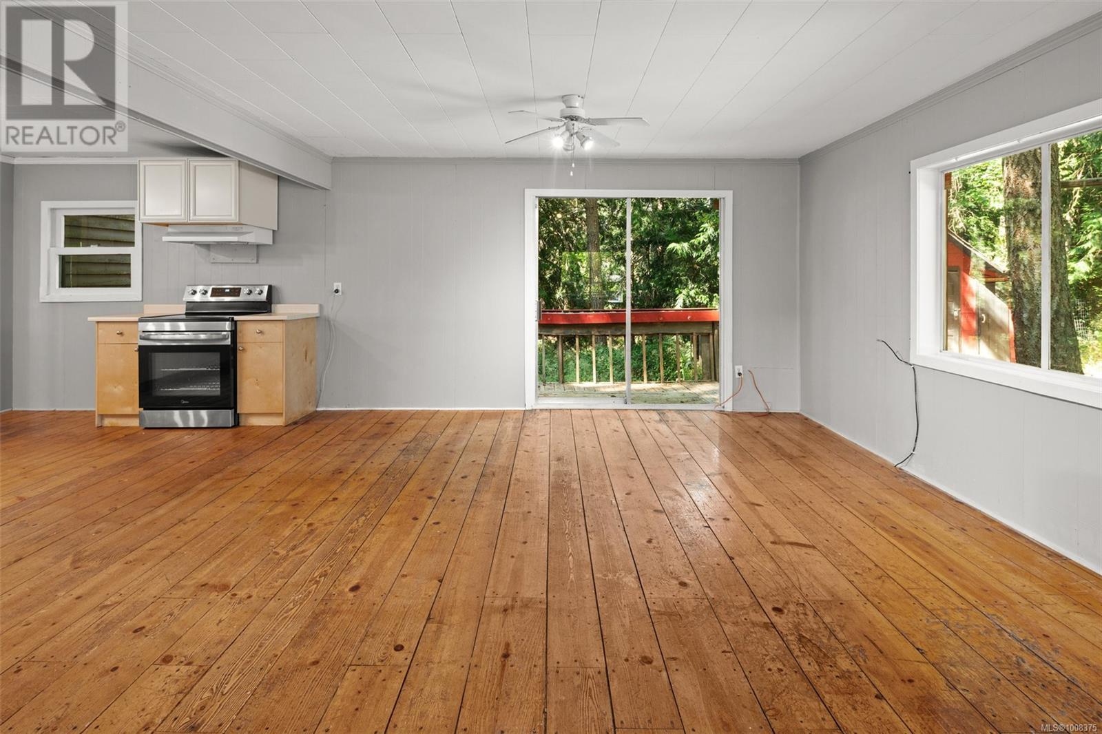 Photo 11 of 1725 Elford Rd, Shawnigan Lake BC