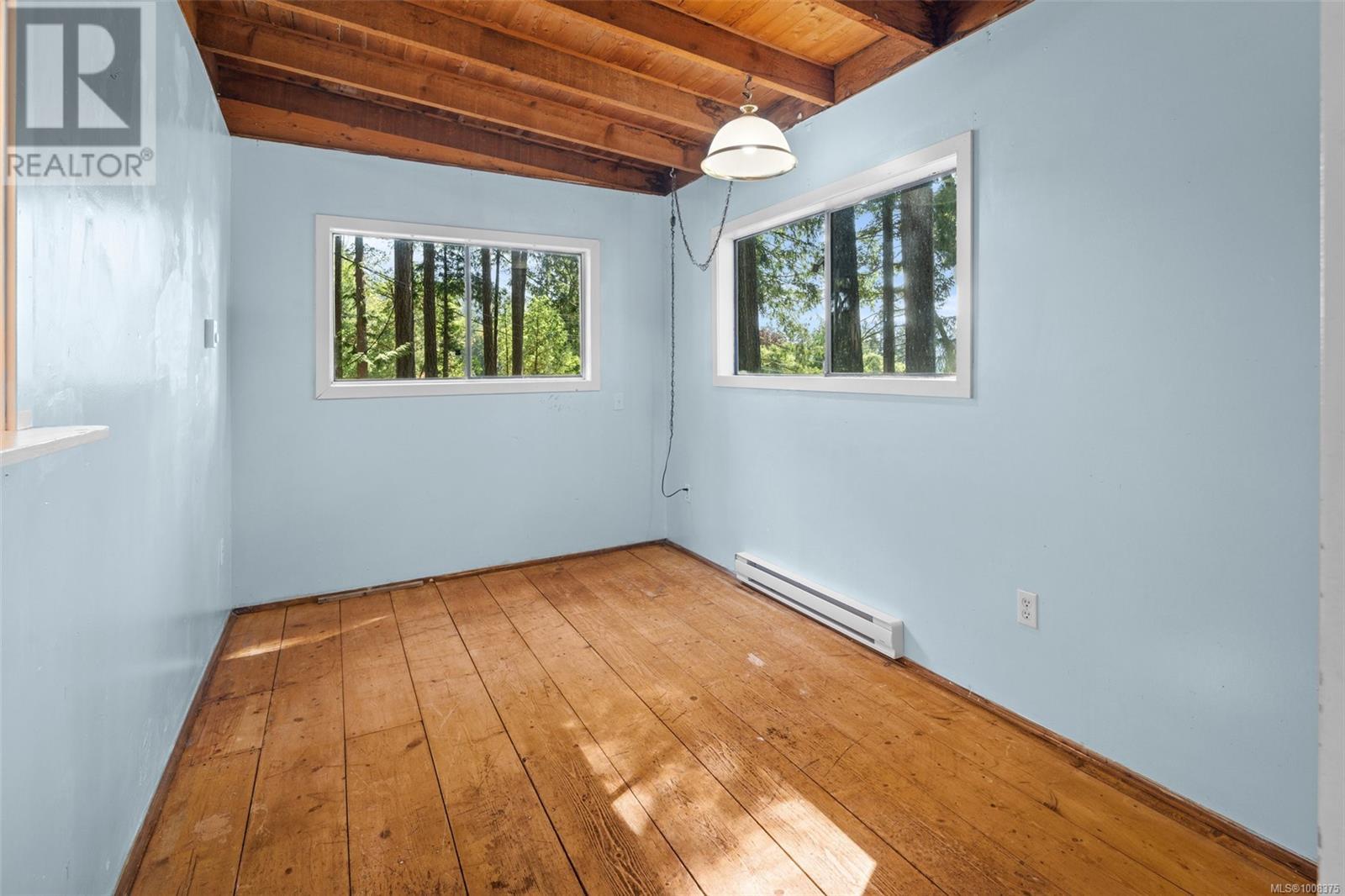 Photo 10 of 1725 Elford Rd, Shawnigan Lake BC
