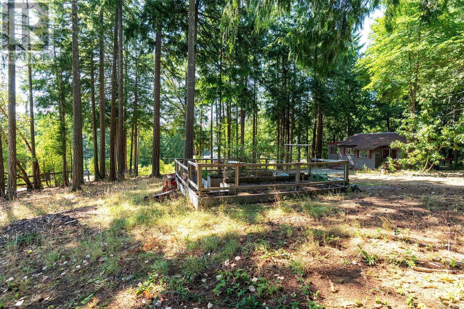 Photo 2 of 1725 Elford Rd, Shawnigan Lake BC