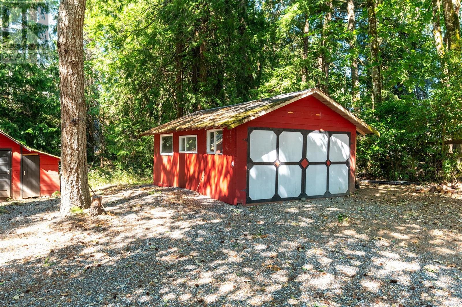 Photo 12 of 1725 Elford Rd, Shawnigan Lake BC