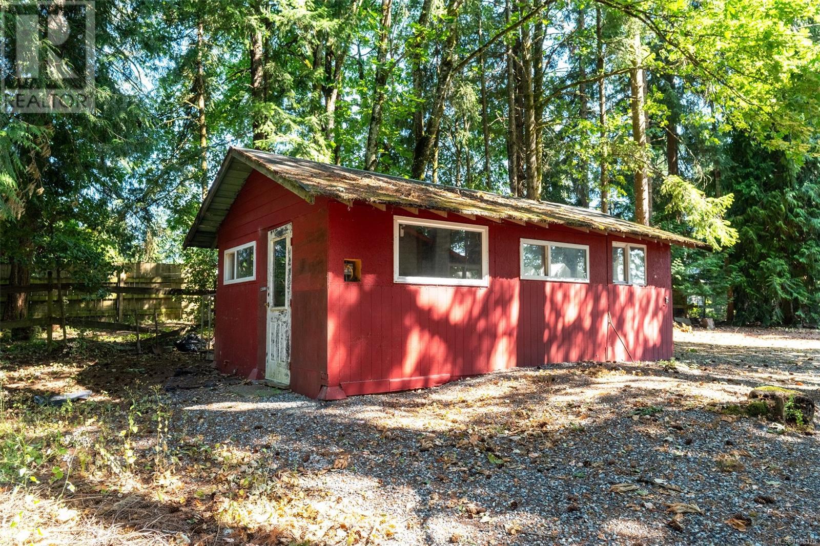 Photo 29 of 1725 Elford Rd, Shawnigan Lake BC