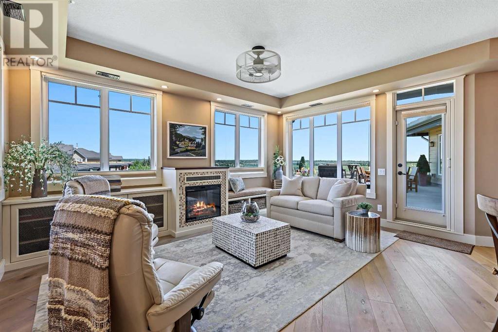 Single Family House for Sale in   Fish Creek Boulevard SW Evergreen Calgary 