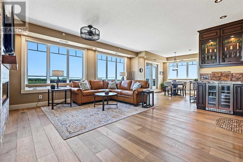 Single Family House for Sale in   Fish Creek Boulevard SW Evergreen Calgary 