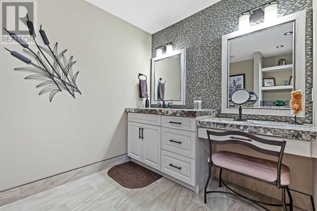 Single Family House for Sale in   Fish Creek Boulevard SW Evergreen Calgary 