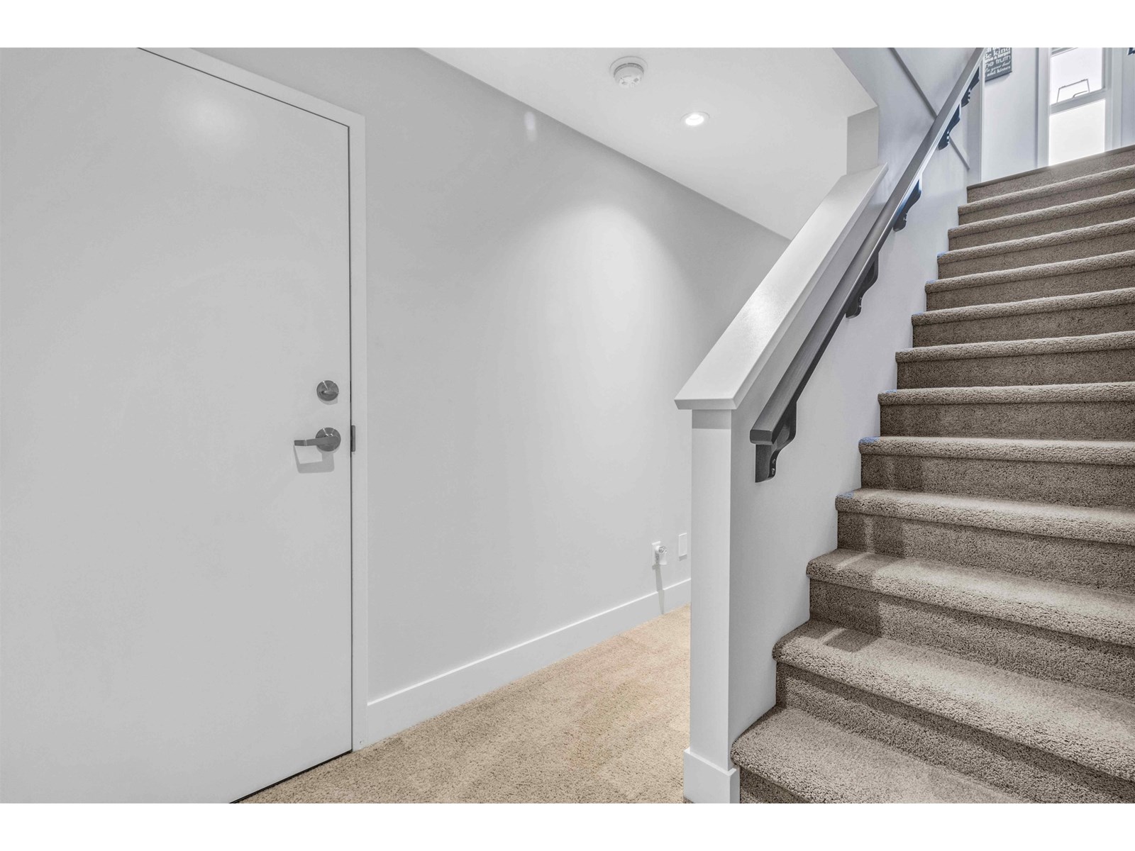 Photo 37 of 16683 21 Avenue, Surrey BC
