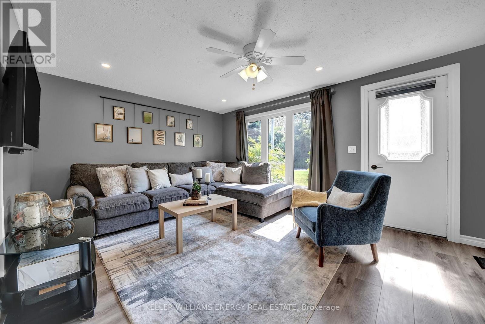 Photo 8 of 1725 Brownsville Road, Clarington ON