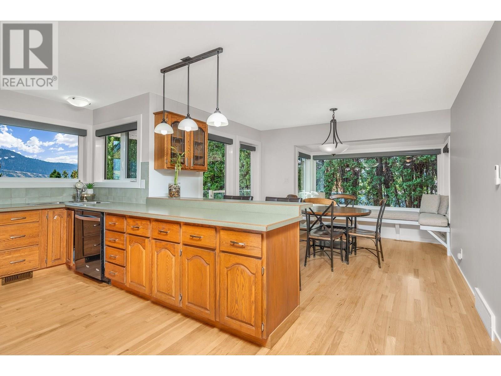 7994 Tronson Road, Vernon