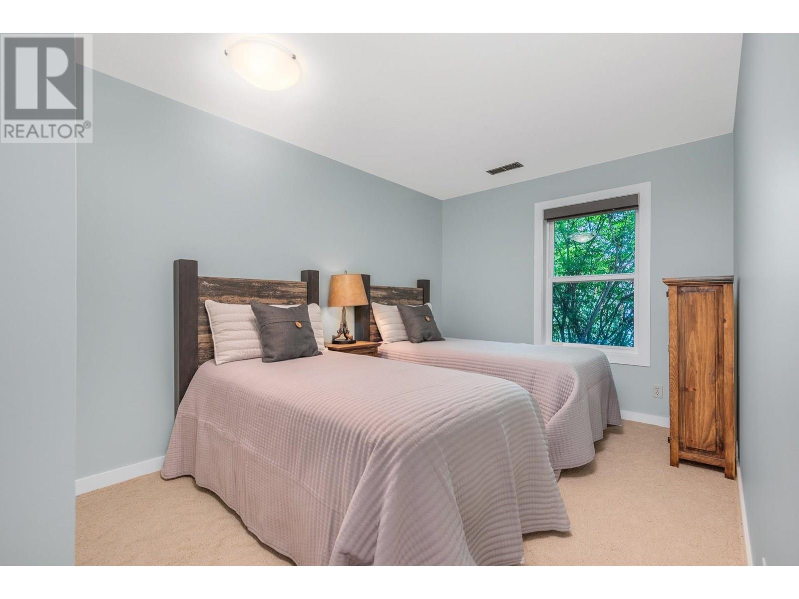 7994 Tronson Road, Vernon