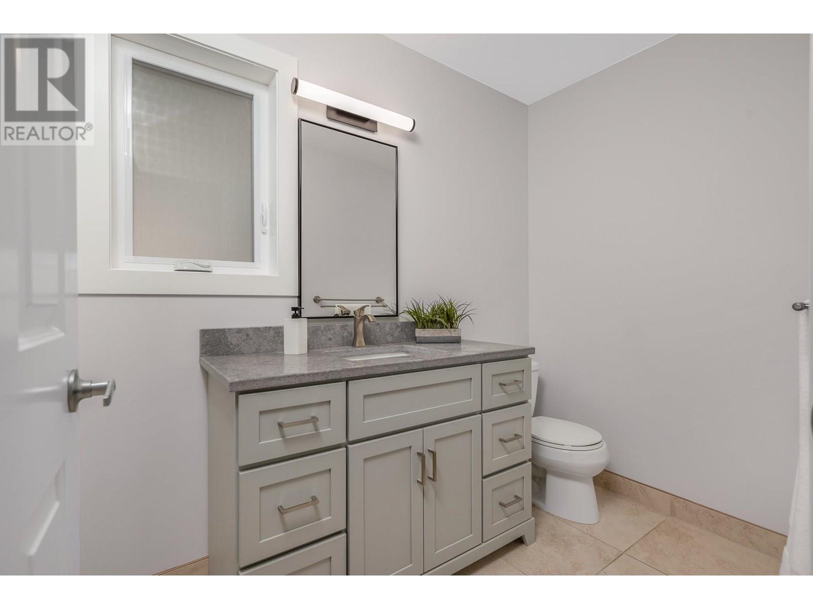 7994 Tronson Road, Vernon