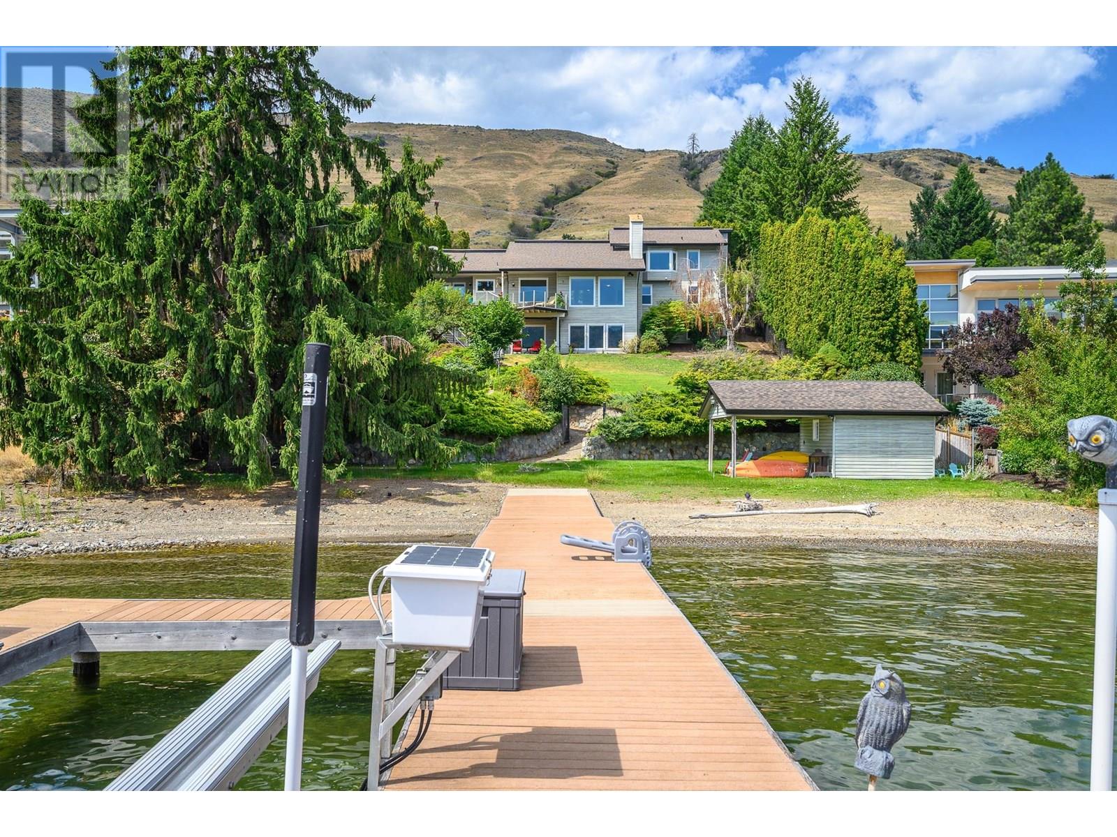 7994 Tronson Road, Vernon