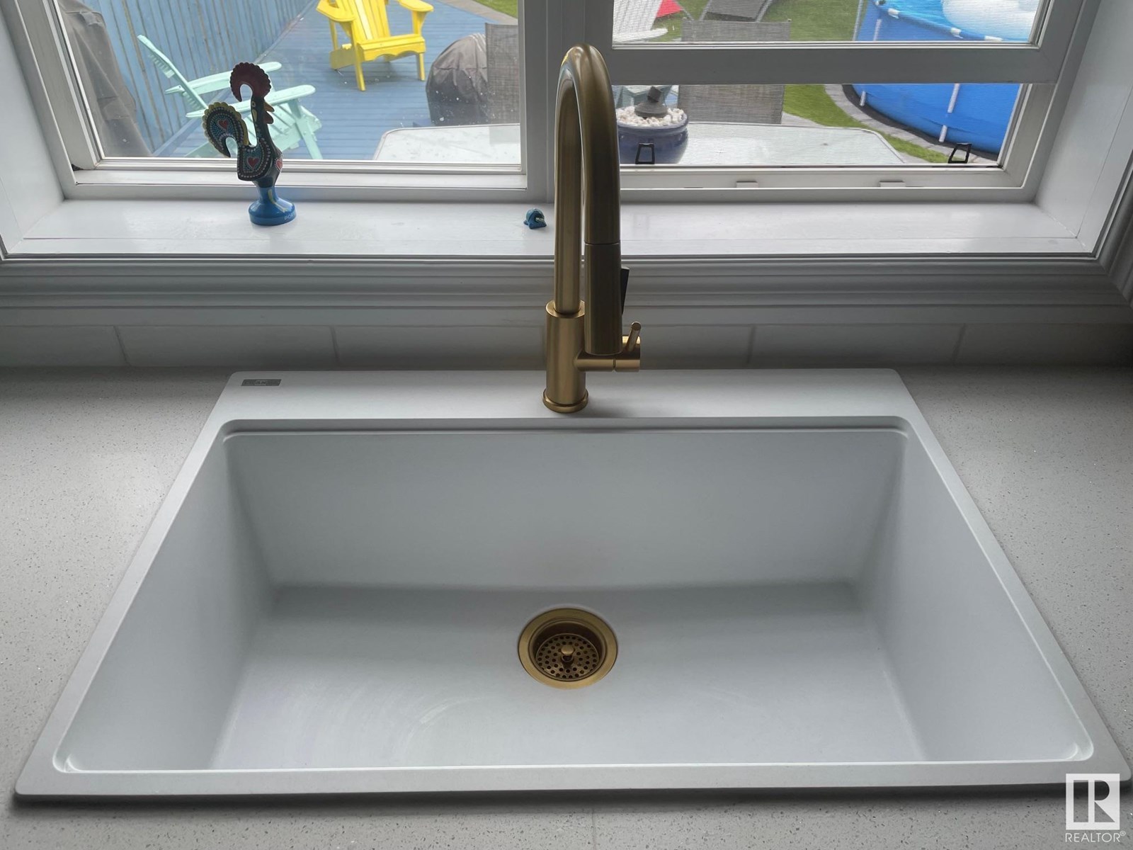 10004 144 AV NW - Image 24