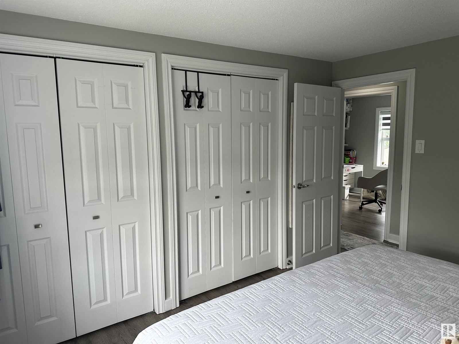 10004 144 AV NW - Image 32