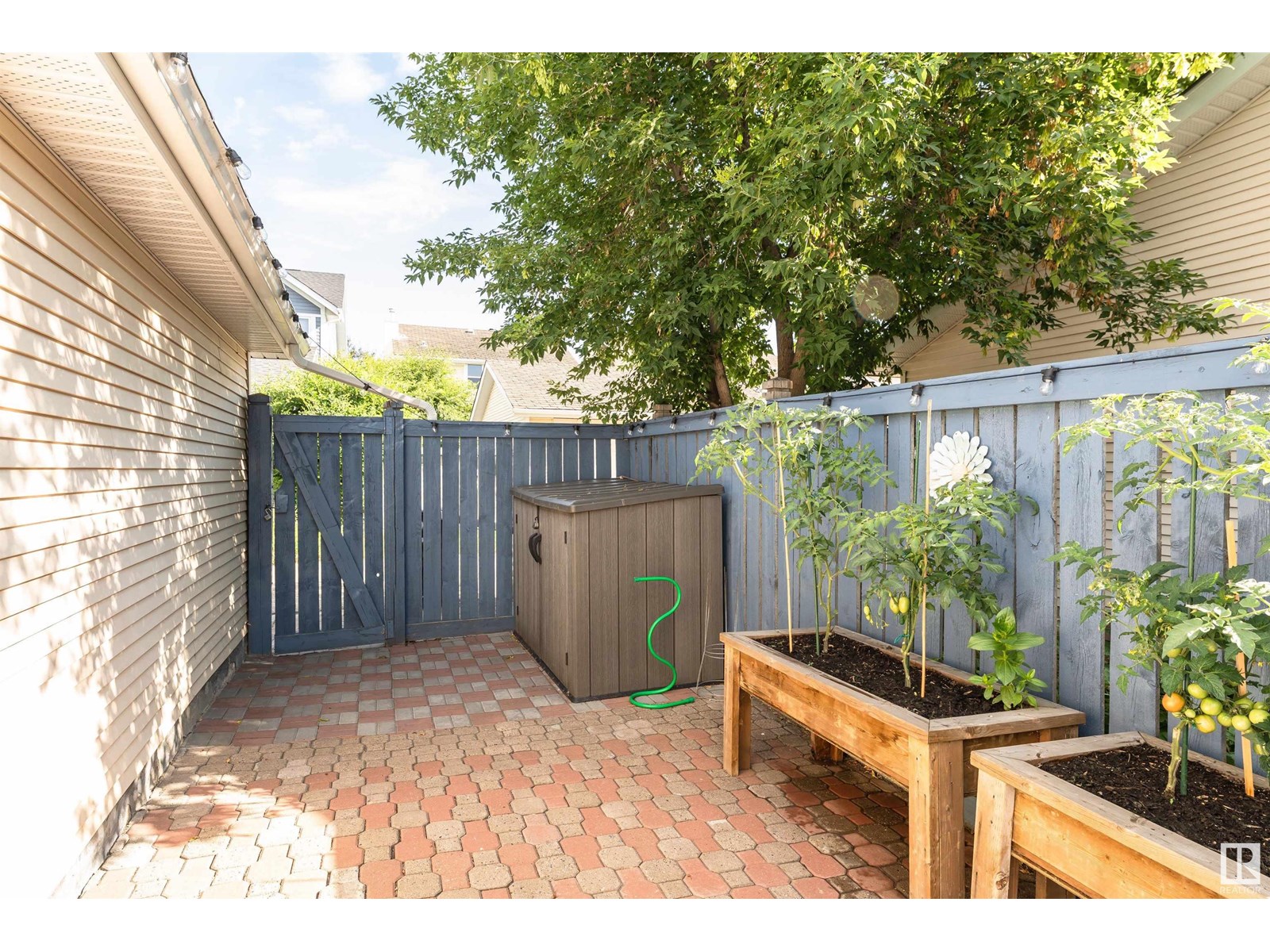 10004 144 AV NW - Image 60