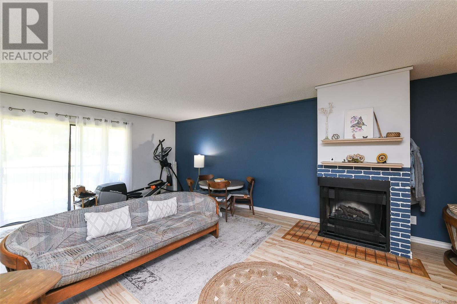 118 585 Dogwood St S, Campbell River