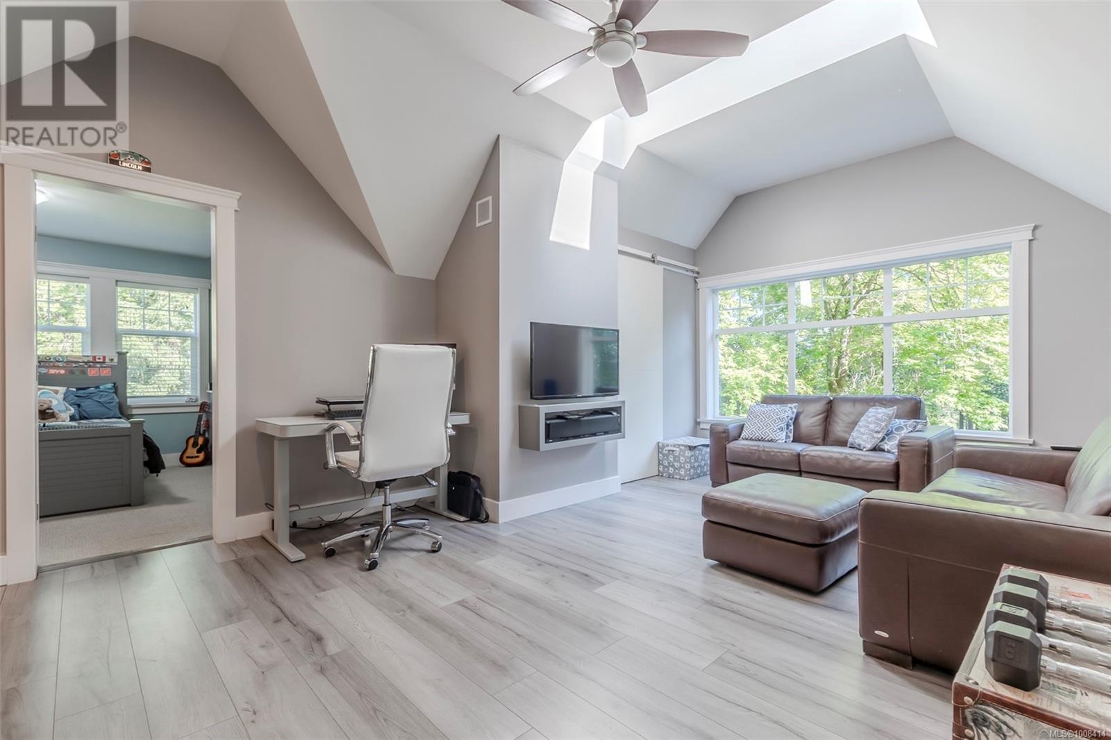Photo 13 of 6888 Southview Terr, Duncan BC