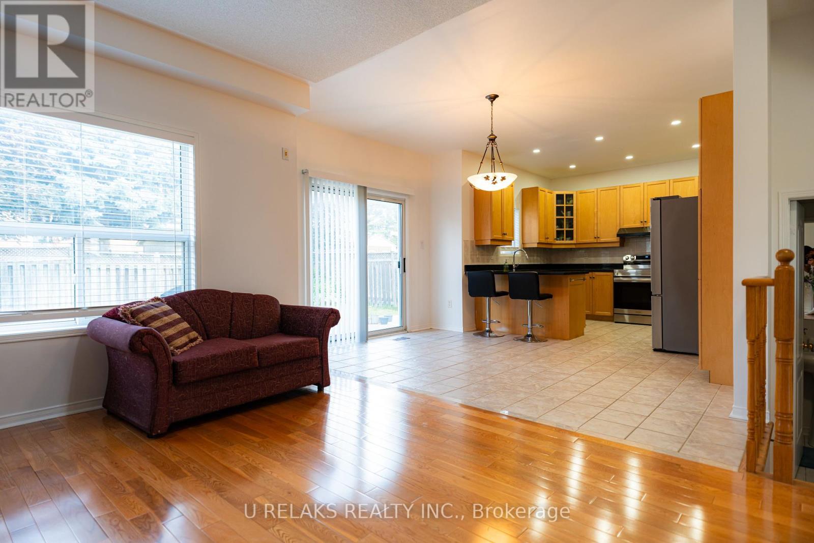 Photo 19 of 7211 Atwood Lane, Mississauga ON