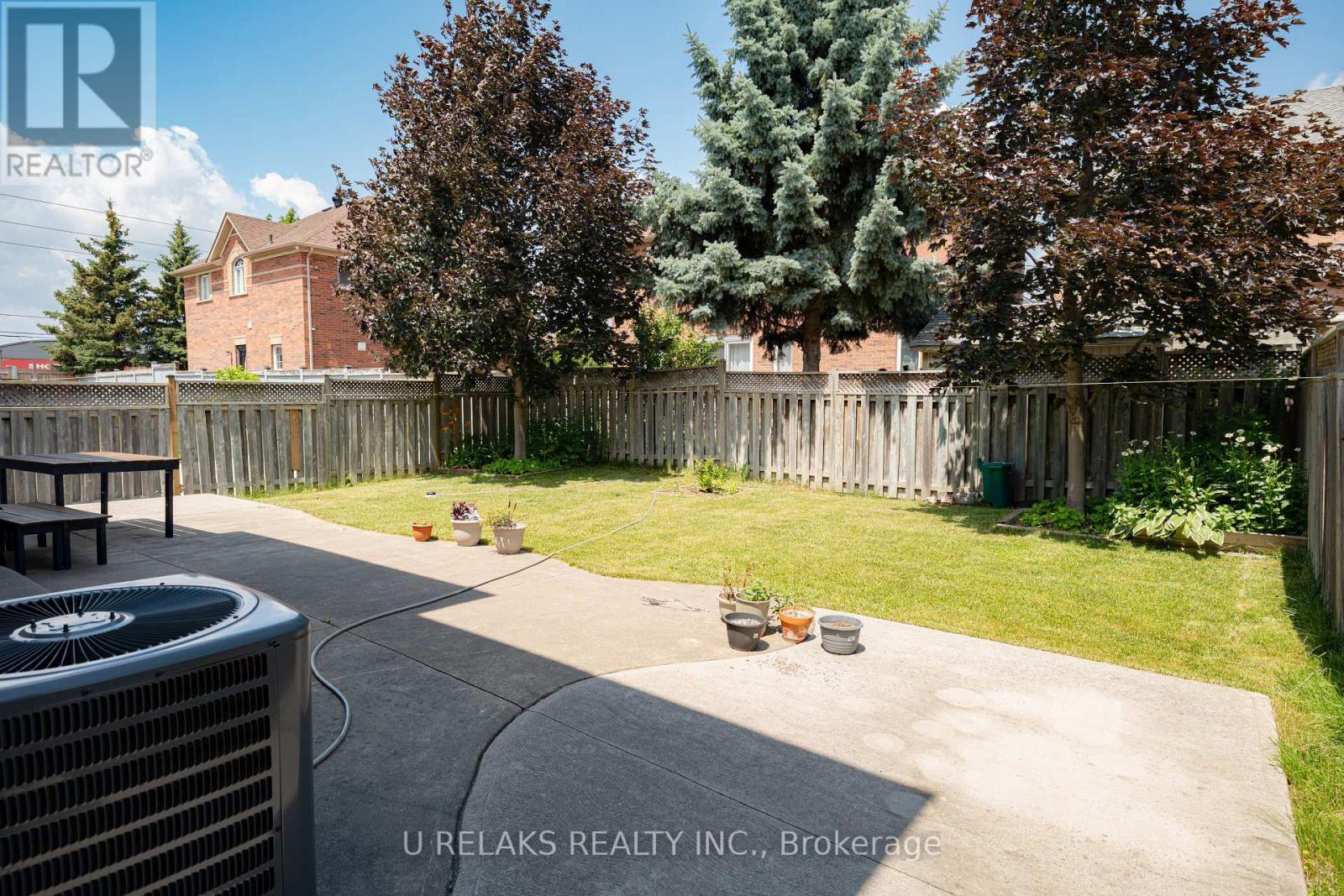 Photo 25 of 7211 Atwood Lane, Mississauga ON