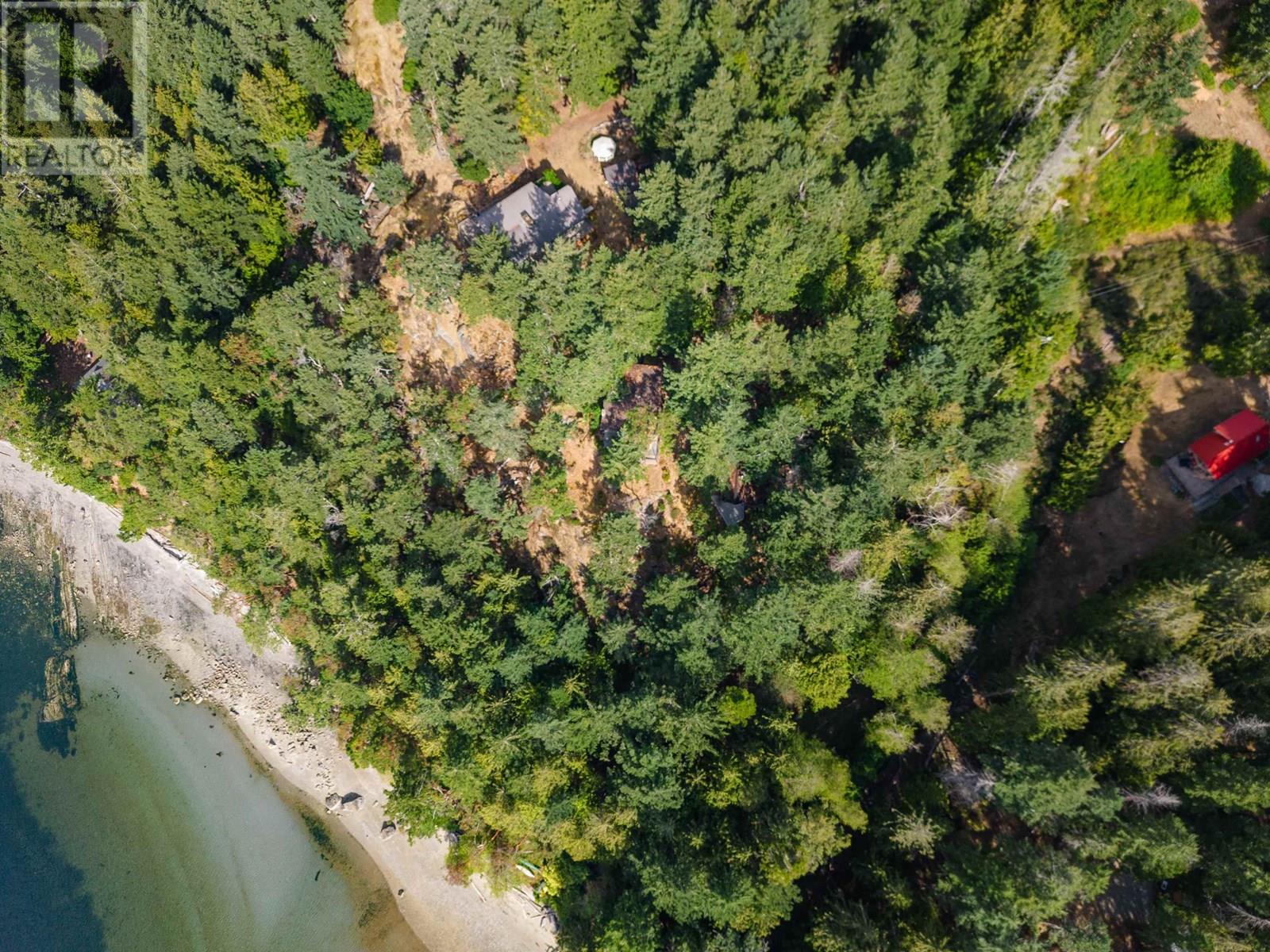 498 MARINE TURNABOUT, Mayne Island