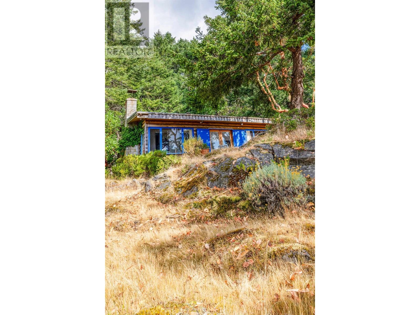 498 MARINE TURNABOUT, Mayne Island