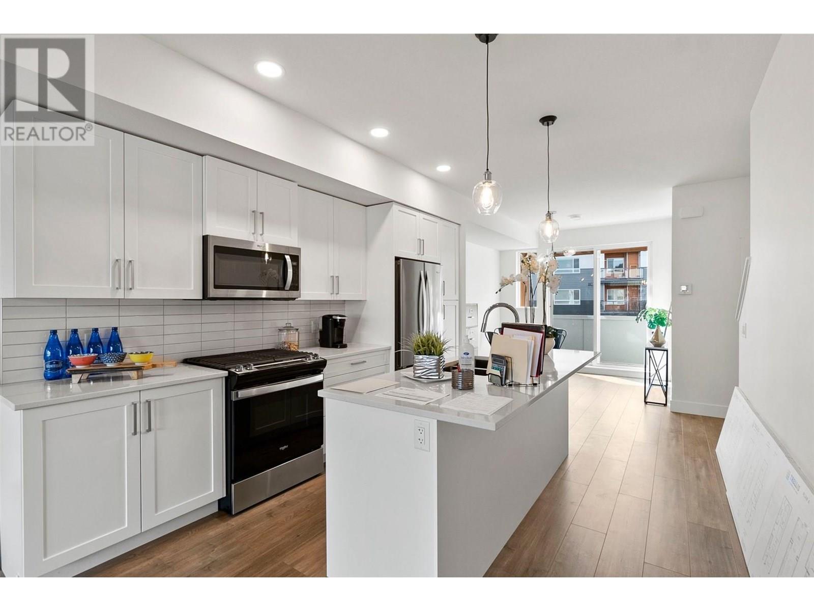 47 720 Valley Road, Kelowna