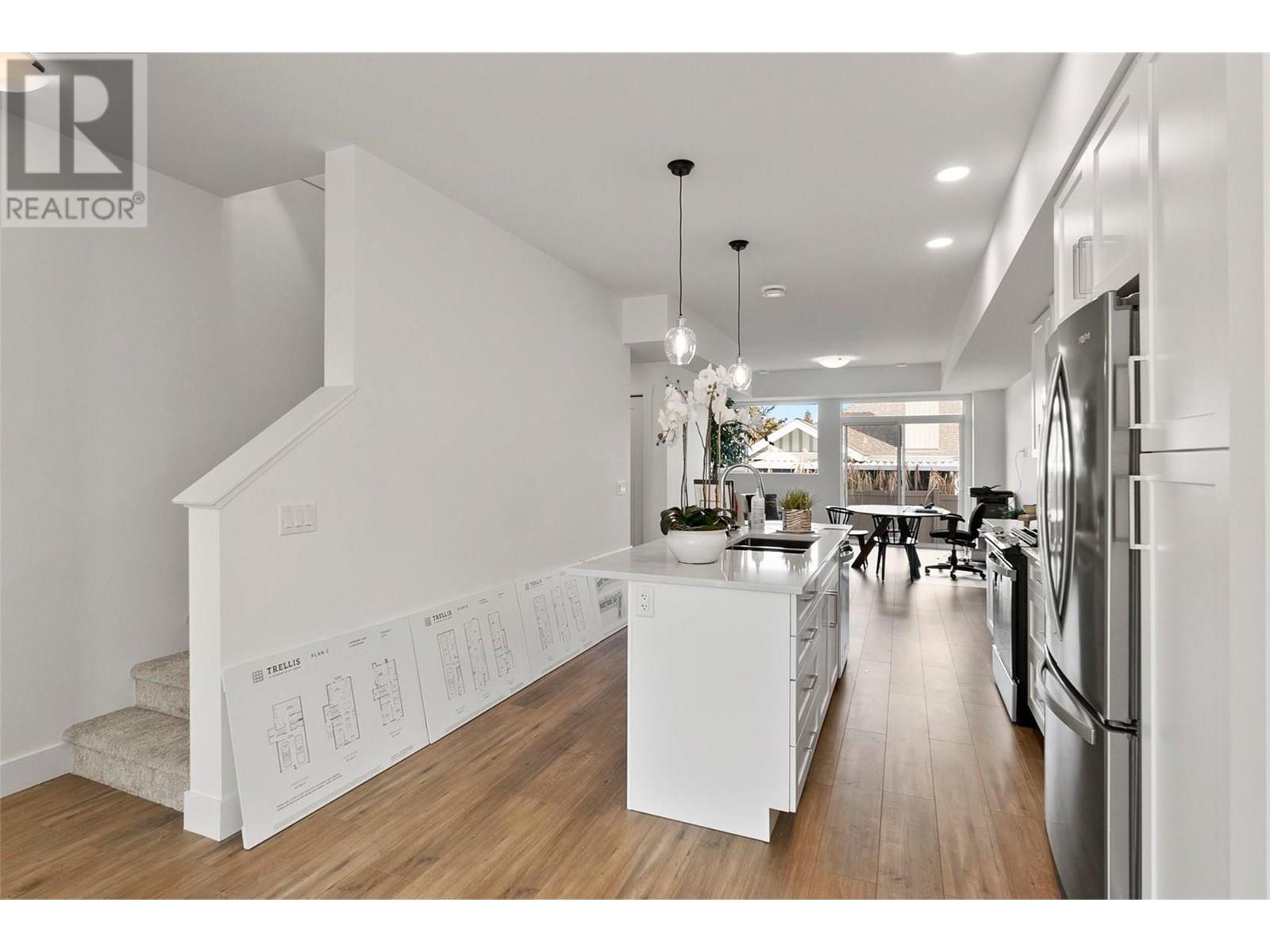 47 720 Valley Road, Kelowna