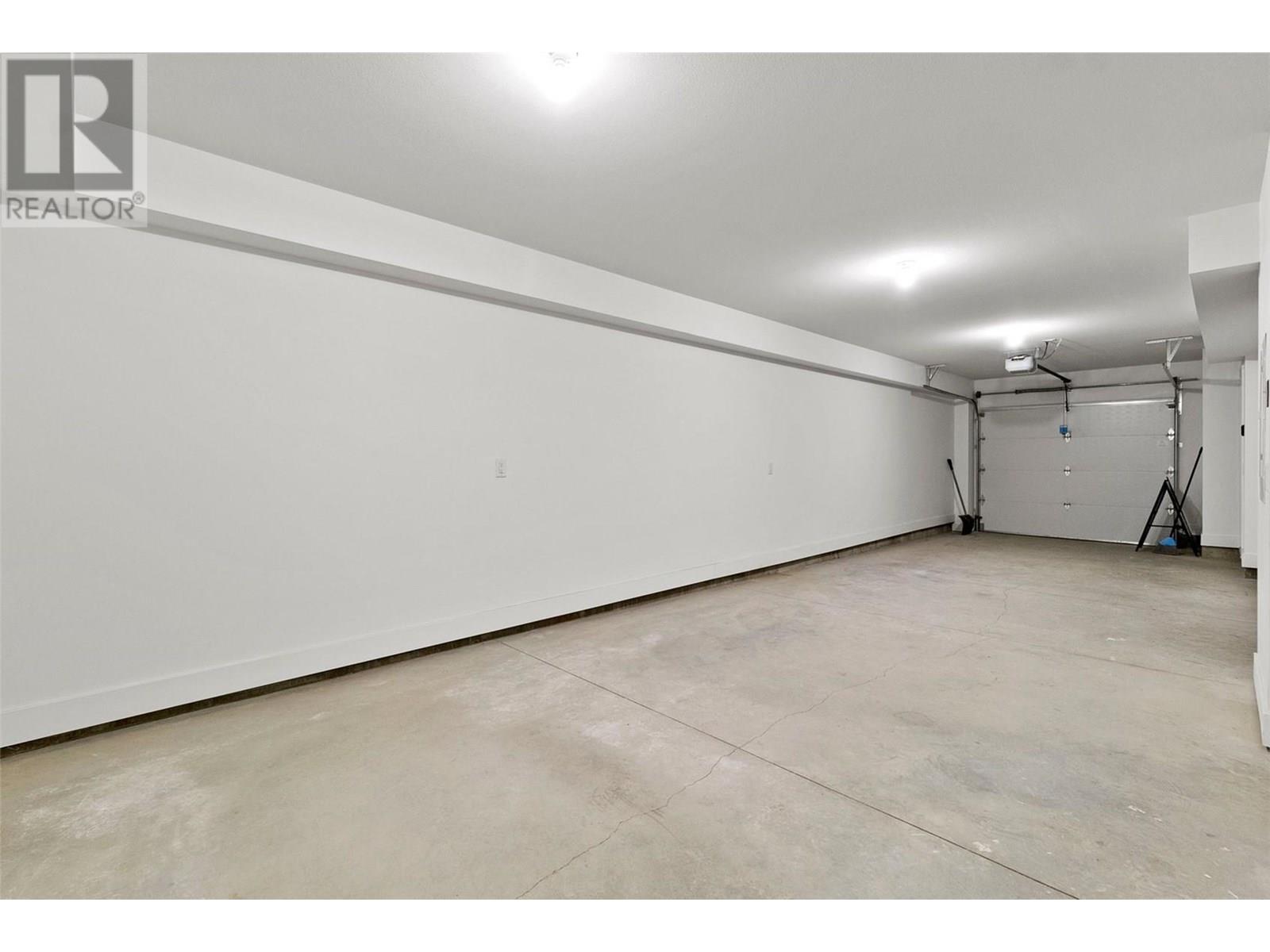 47 720 Valley Road, Kelowna