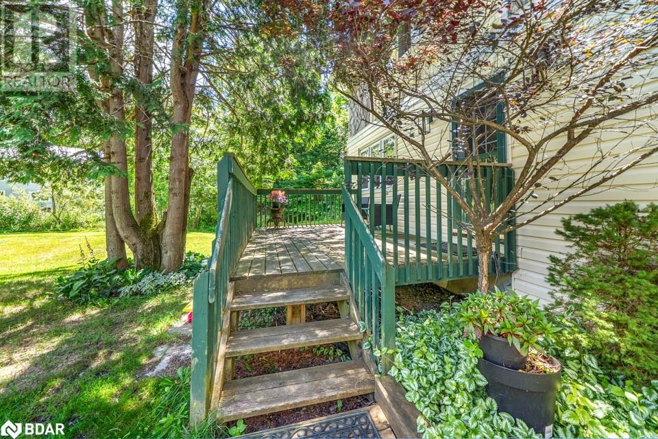 Photo 39 of 256 Woodland Drive, Huntsville ON